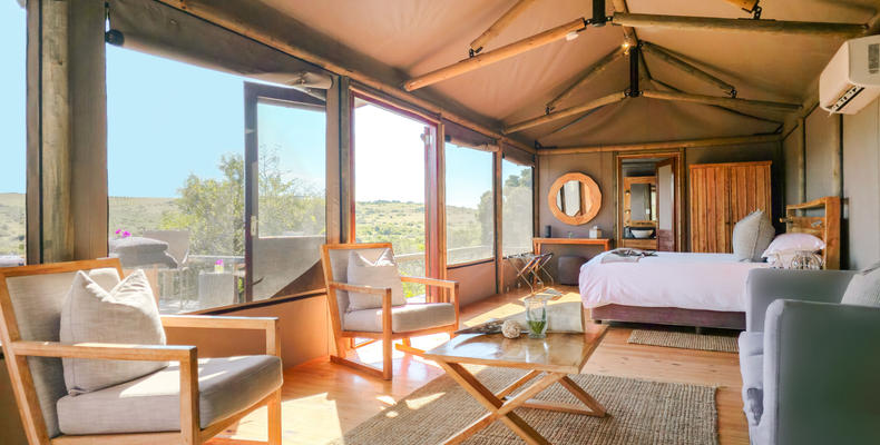 Hlosi Game Lodge Tent