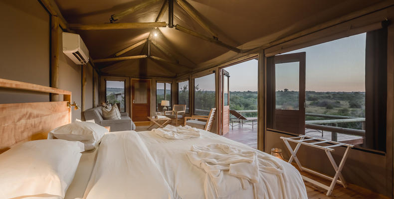 Hlosi Game Lodge - Safari Tent