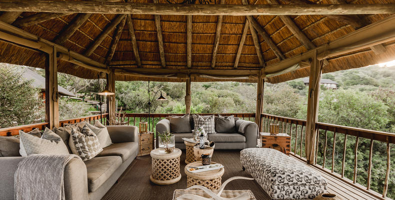 Bukela Game Lodge - Breakaway Lounge Surrounded By Bush