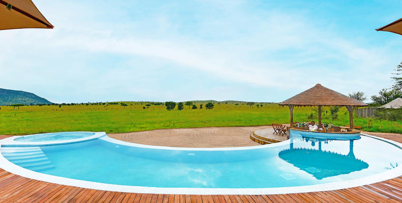 Two-level, Heated Infinity Pool