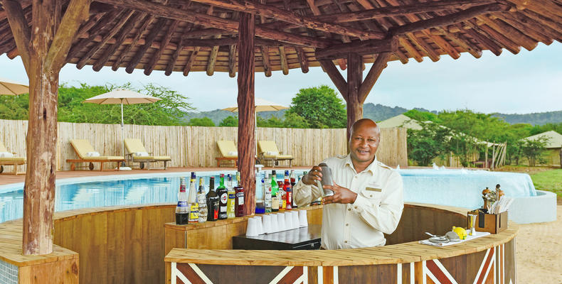 Poolside Bar