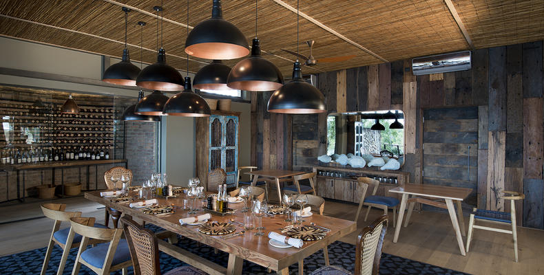 Thorntree River Lodge, Mosi Oa Tunya National Park, Zambia