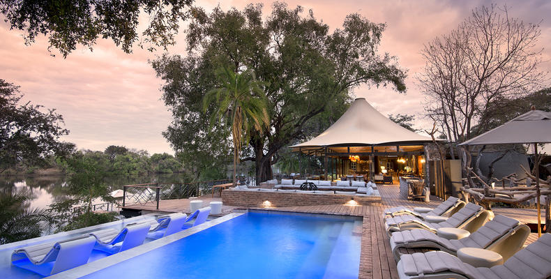 Thorntree River Lodge, Mosi Oa Tunya National Park, Zambia
