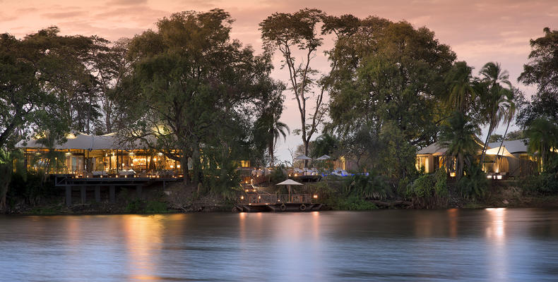 Thorntree River Lodge, Mosi Oa Tunya National Park, Zambia