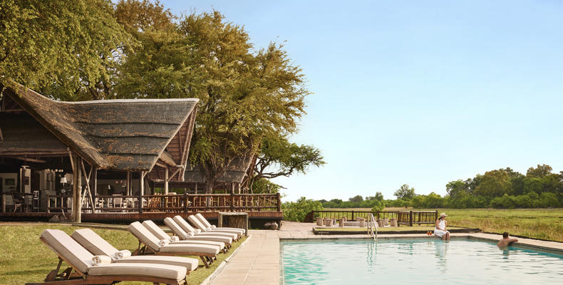 Heated swimming pool overlooking the Khwai River