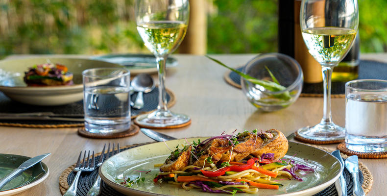 Tubu Tree Camp Dining