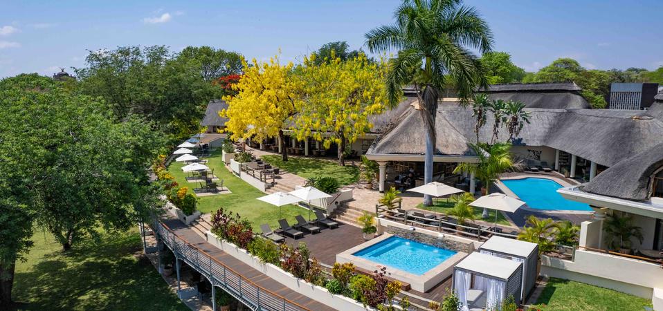 Vic Falls, Chobe Safari & Cape Town