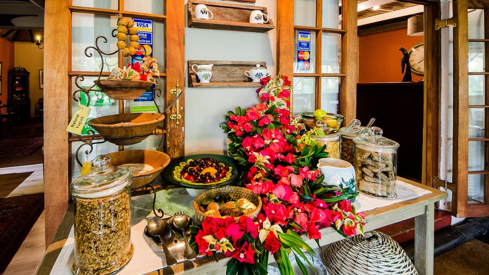 Alle Unterkünfte umfassen ein kaltes und warmes Frühstücksbuffet