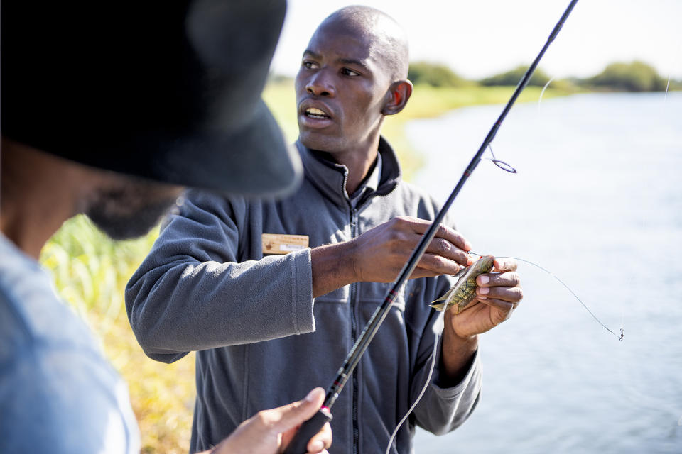 Angelaktivität in der Hakusembe River Lodge