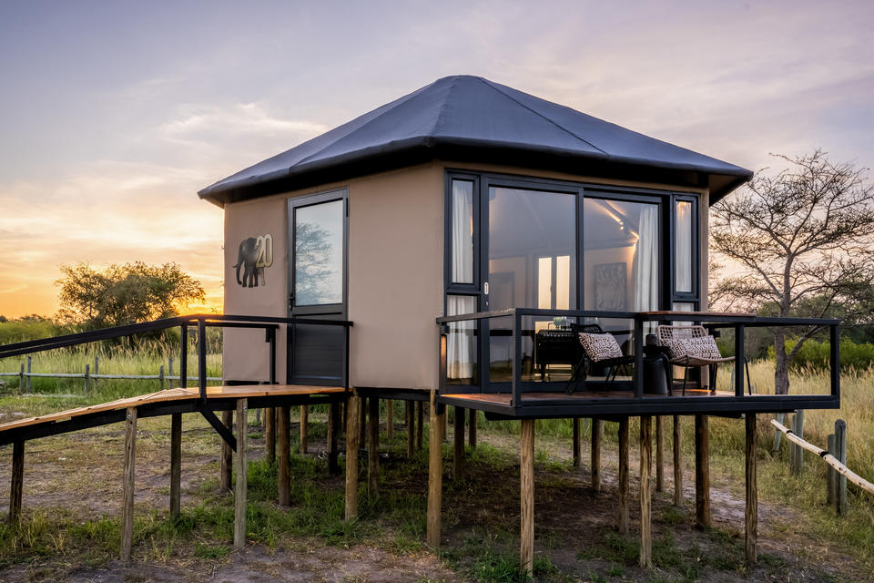 Außenansicht des Chobe River Camps