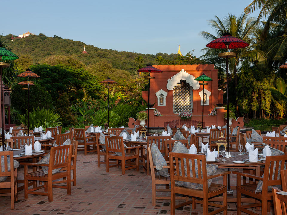 Kinsana Garden Restaurant