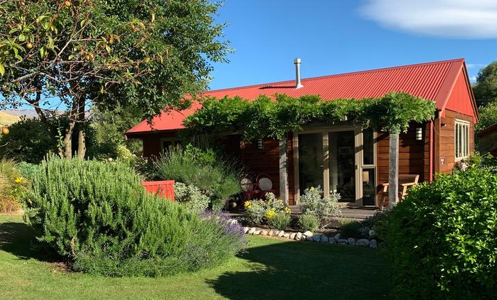 BurnCottageRetreathttps://burncottageretreat.co.nz