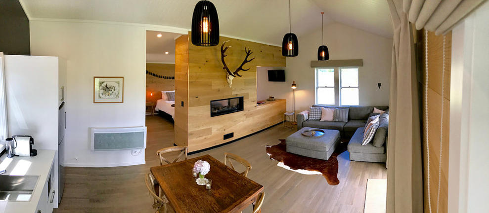 RedCottageBirtFarm