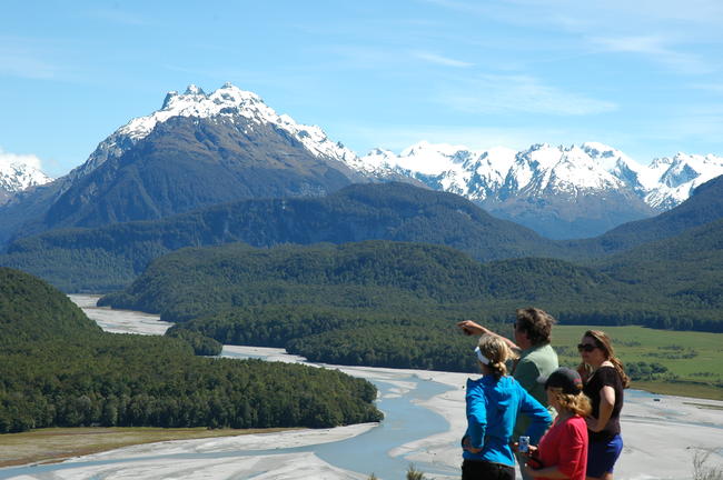 new zealand family travel packages
