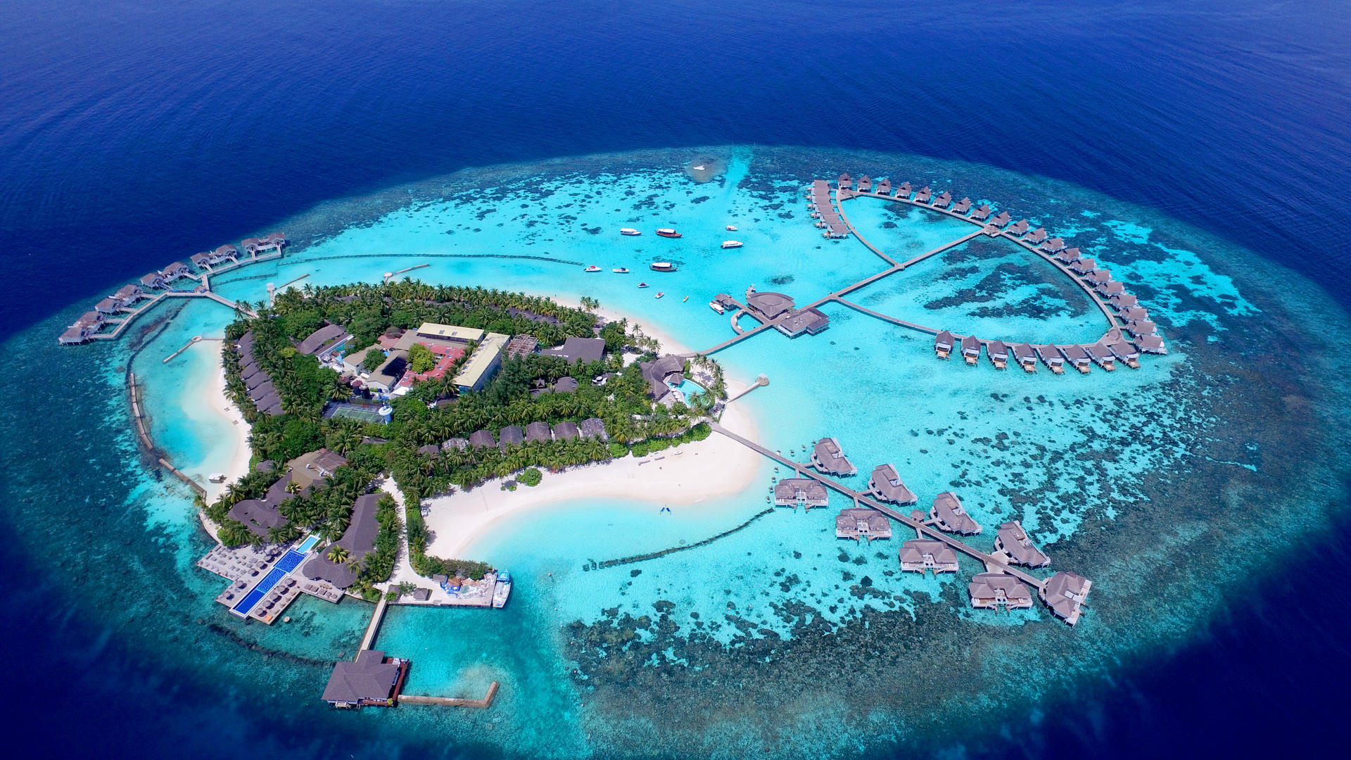 Centara Grand Island Resort Spa Maldives 5