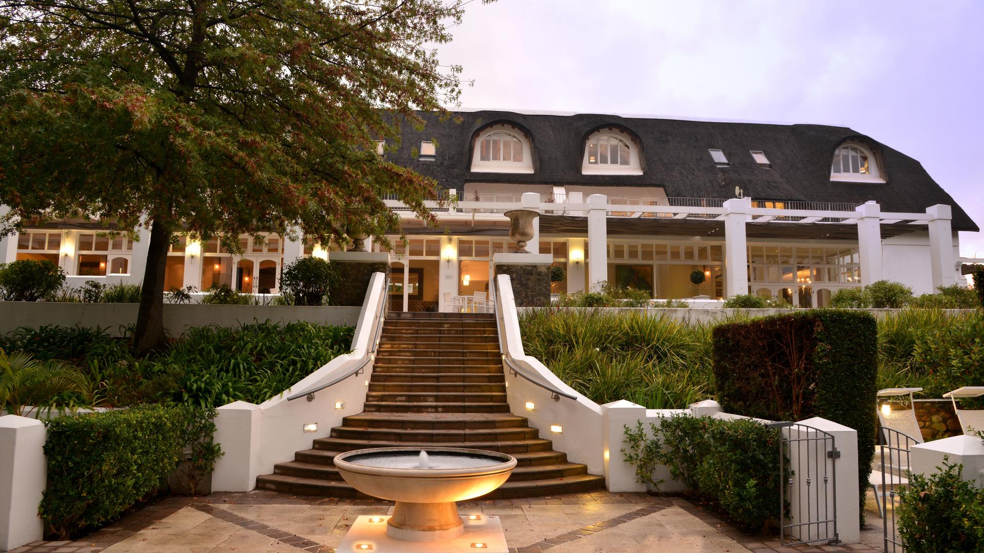 le franschhoek bedroom furniture