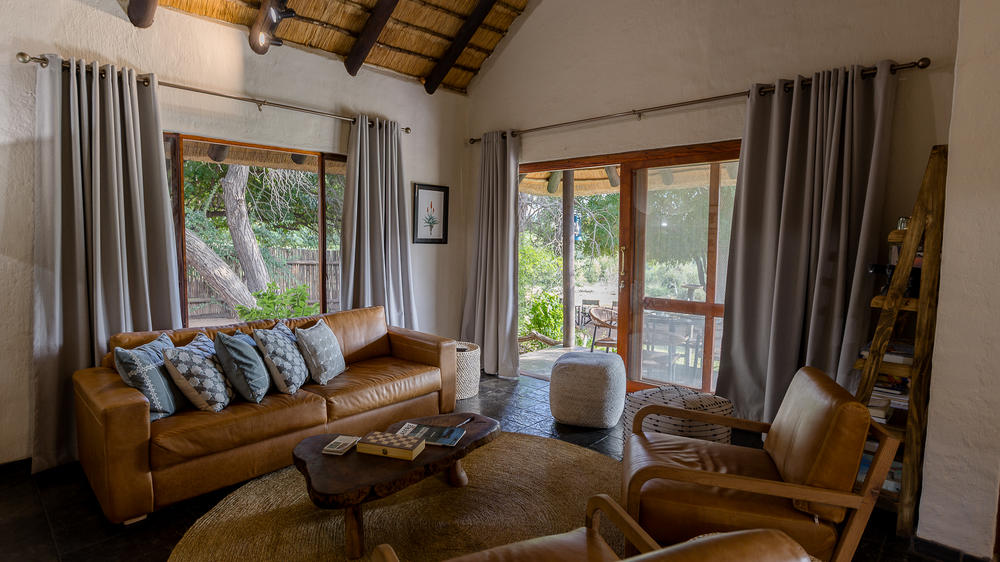 Ivory Wilderness River Rock Lodge