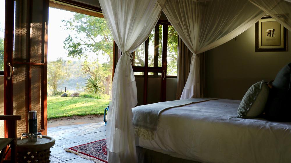 Ivory Wilderness River Rock Lodge