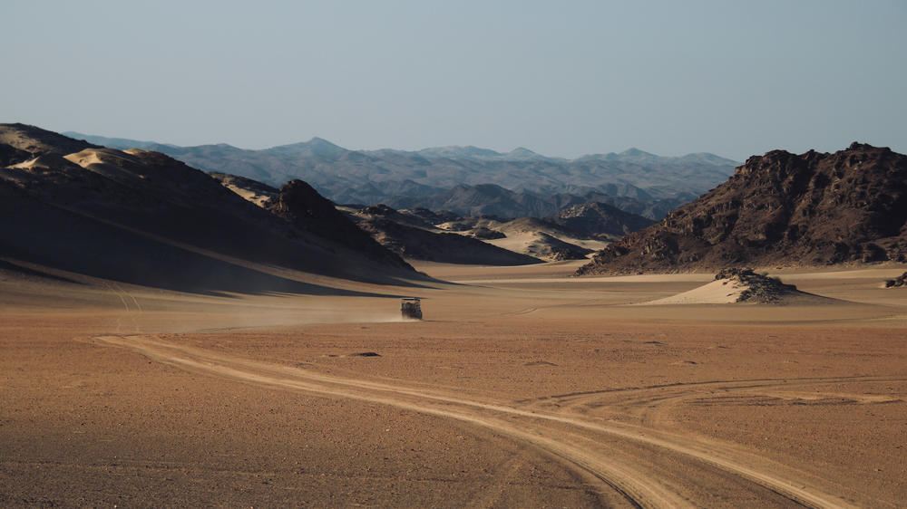 Hoanib Valley Camp