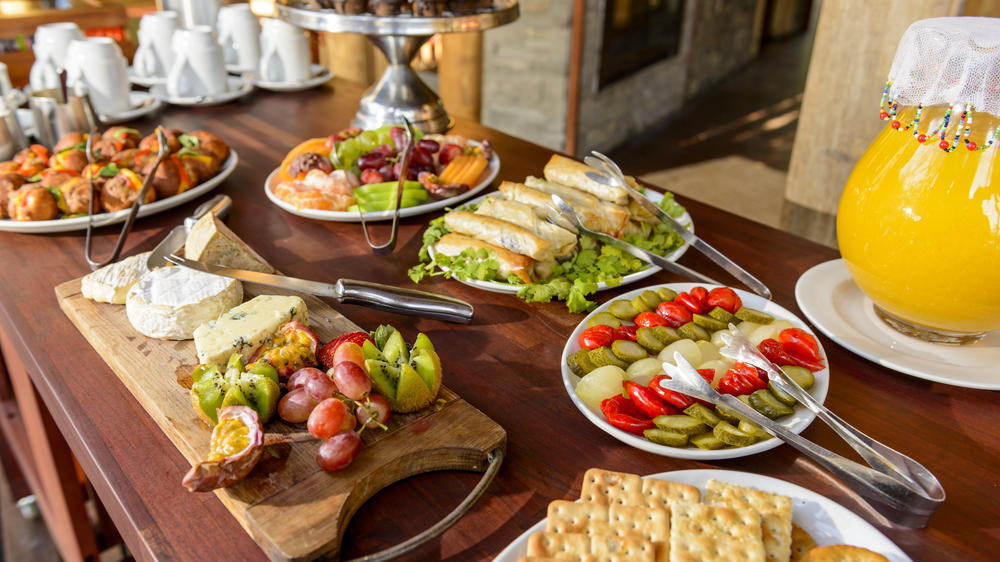 Rhino Post Safari Lodge