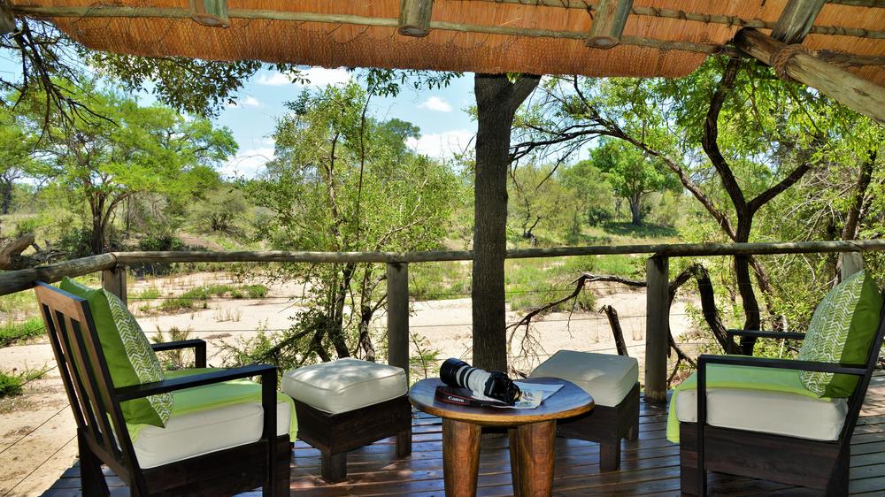 Rhino Post Safari Lodge