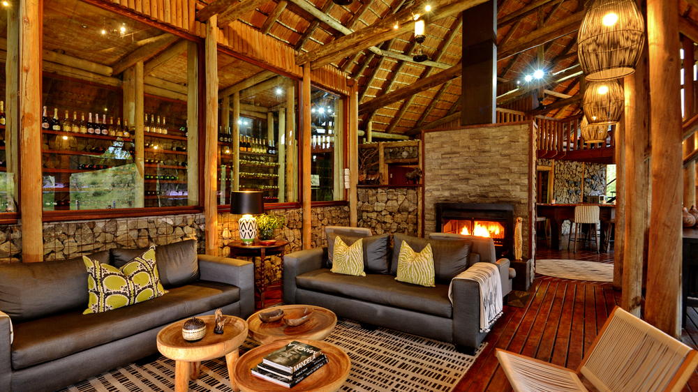 Rhino Post Safari Lodge