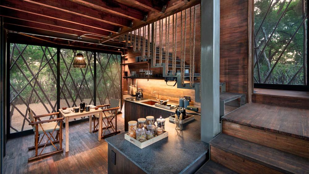 andBeyond Ngala Safari Lodge