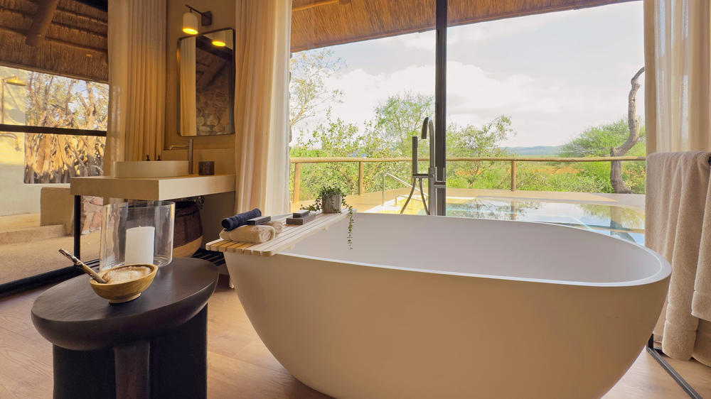 Madikwe Hills Private Game Lodge