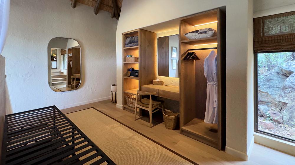 Madikwe Hills Private Game Lodge