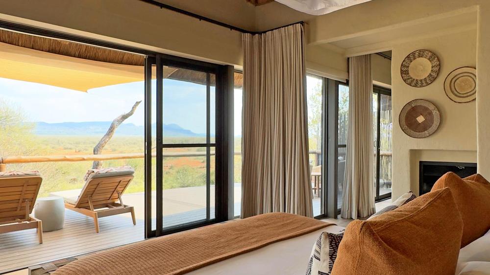 Madikwe Hills Private Game Lodge
