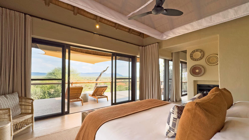 Madikwe Hills Private Game Lodge