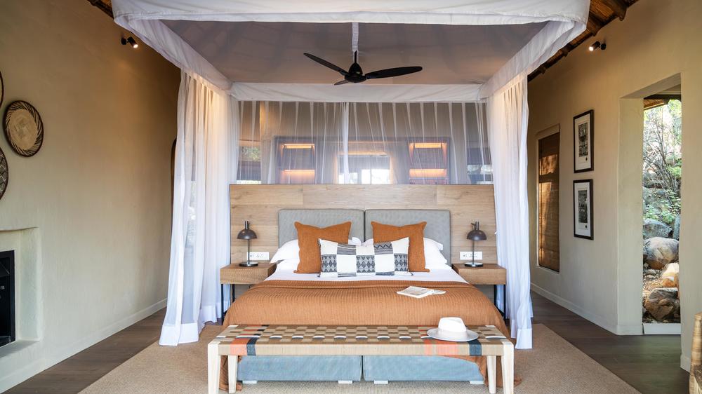 Madikwe Hills Private Game Lodge