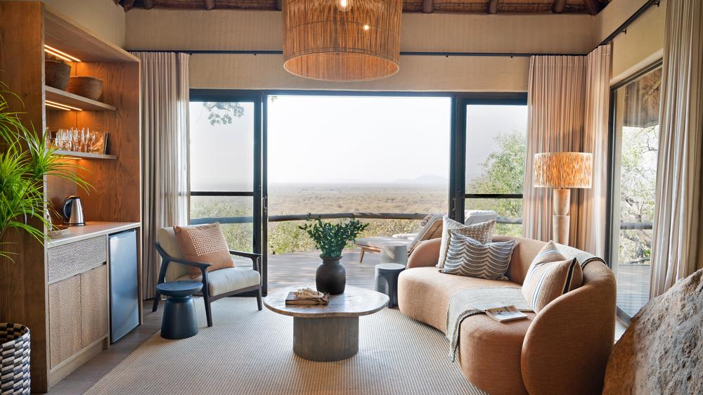 Madikwe Hills Private Game Lodge