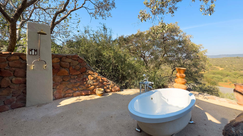 Madikwe Hills Private Game Lodge