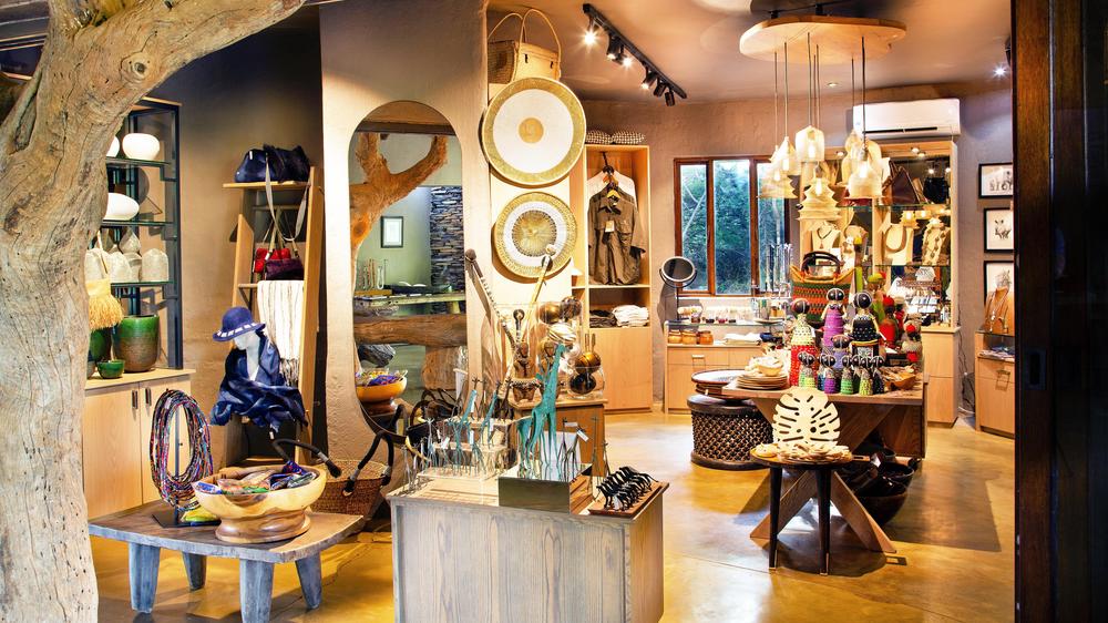 Madikwe Hills Private Game Lodge