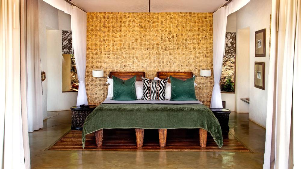 Madikwe Hills Private Game Lodge