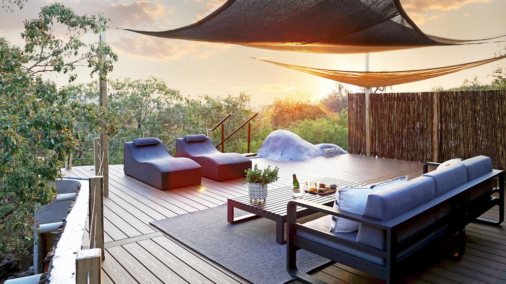 Madikwe Hills Private Game Lodge