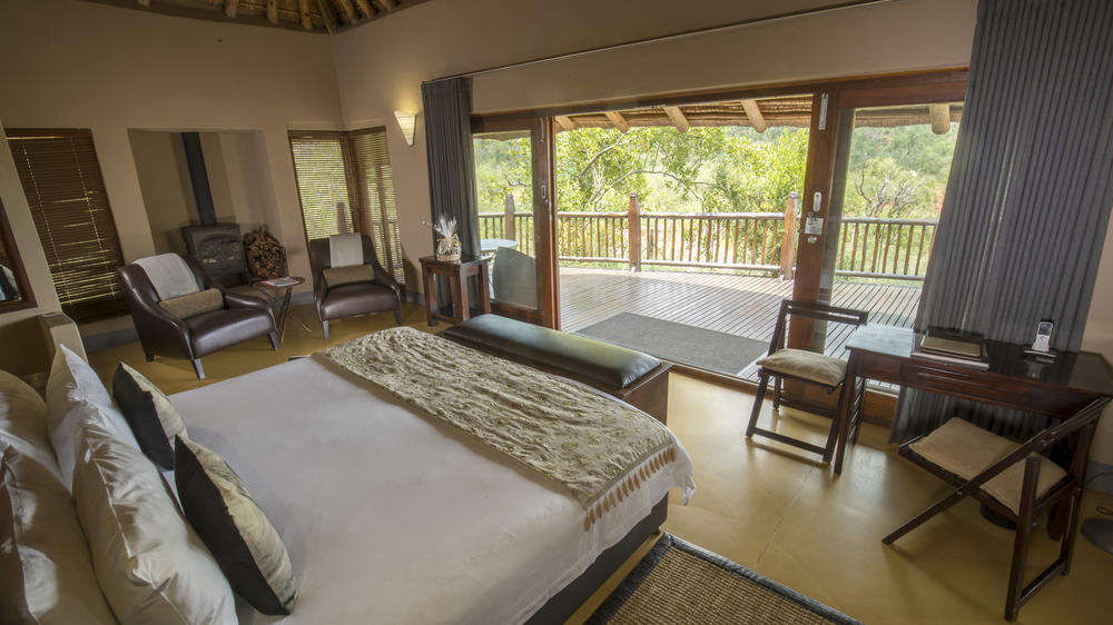 Etali Safari Lodge
