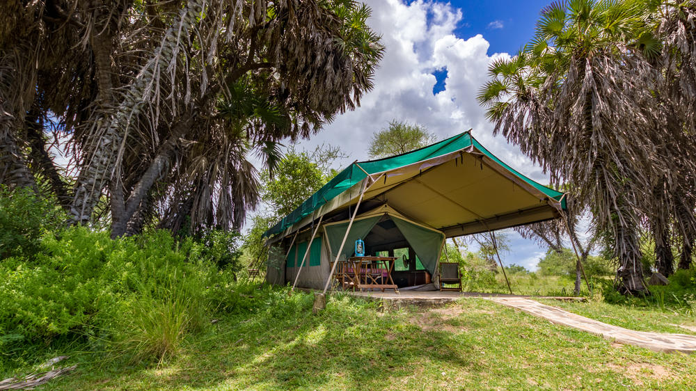 Lake Manze Tented Camp