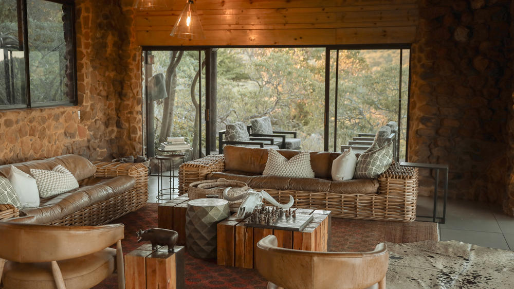 Leopard Mountain Safari Lodge