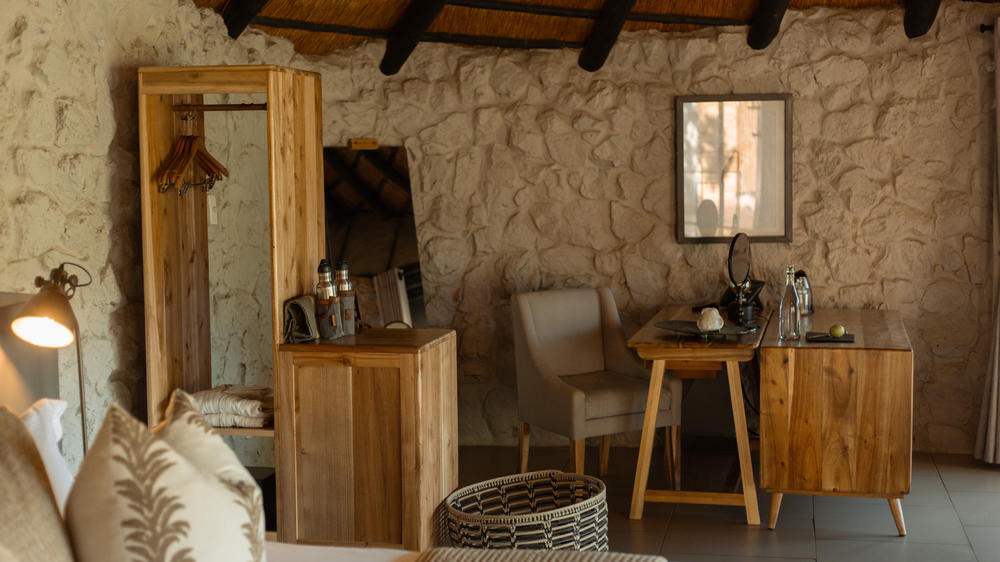 Leopard Mountain Safari Lodge