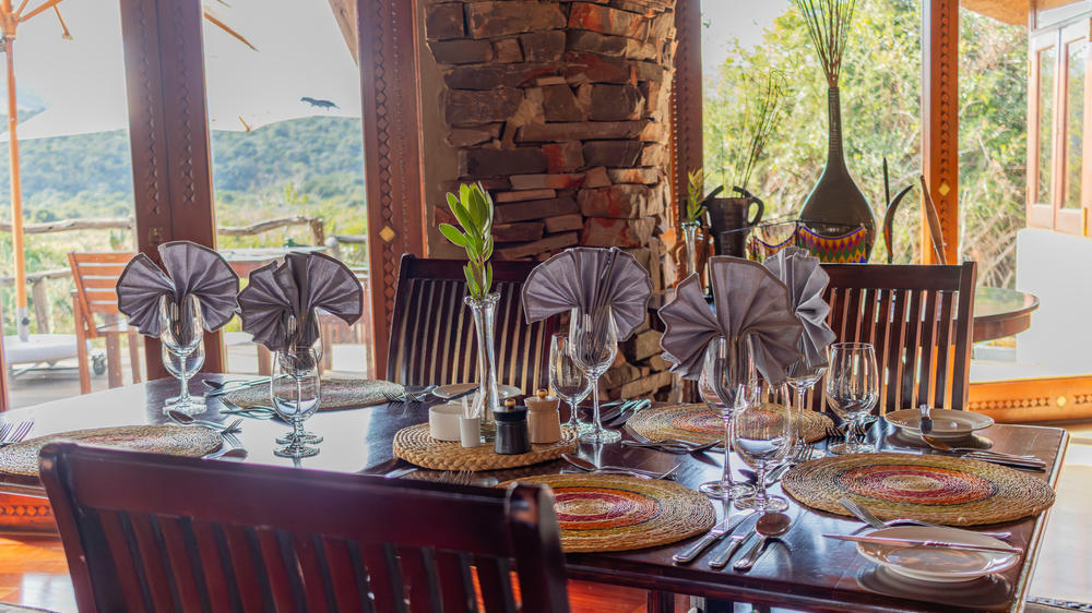 Pumba Msenge Bush Lodge