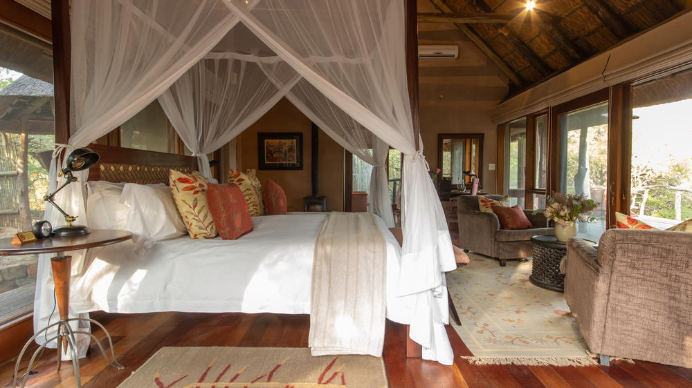 Pumba Msenge Bush Lodge