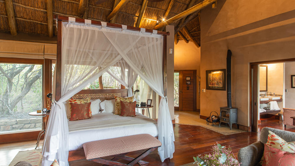 Pumba Msenge Bush Lodge