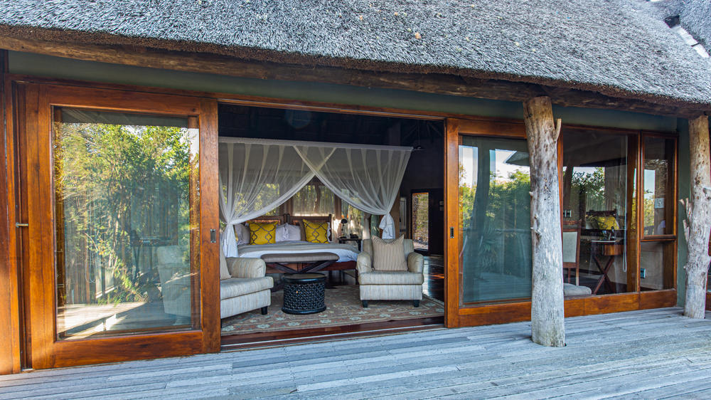 Pumba Msenge Bush Lodge