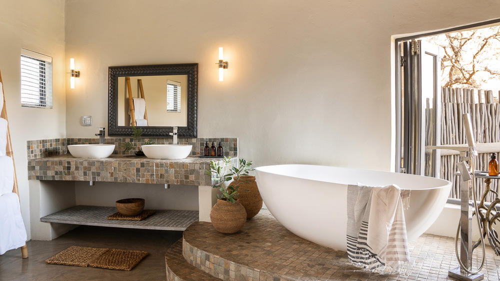 Simbavati River Lodge