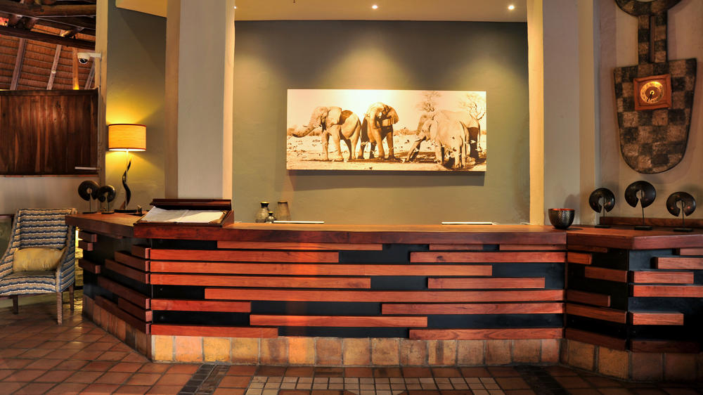 Victoria Falls Safari Lodge