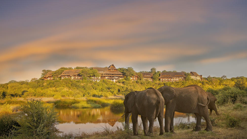 Victoria Falls Safari Lodge