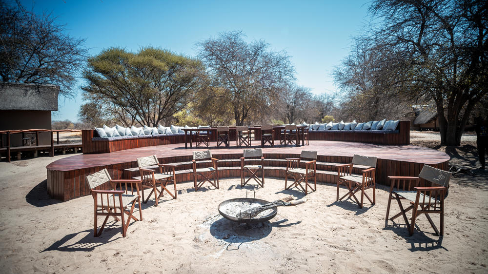 Deception Valley Lodge