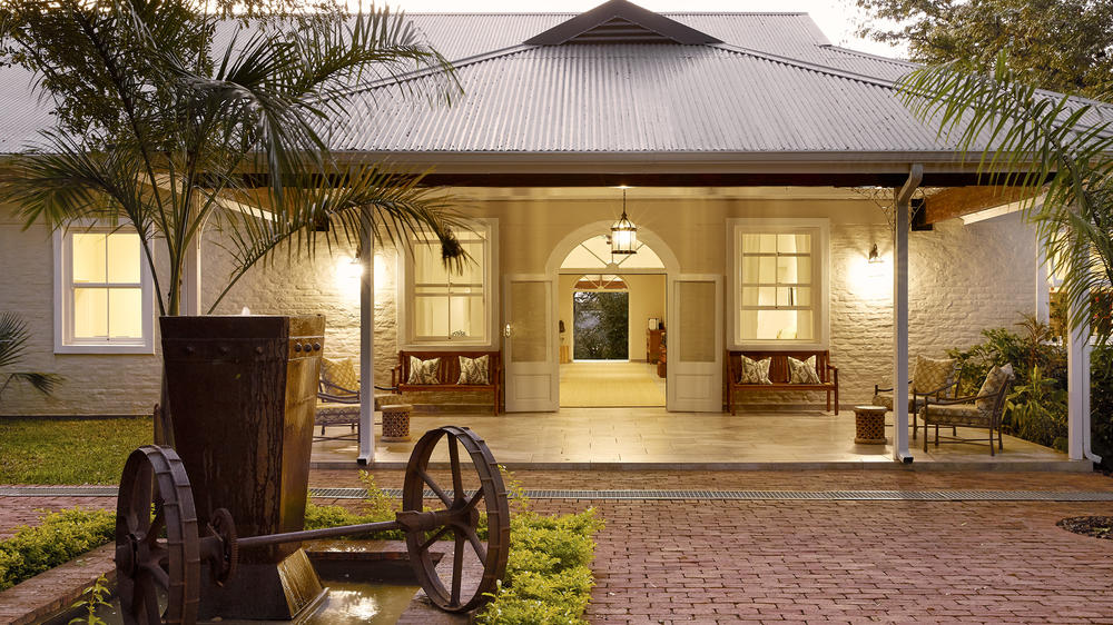 Pioneers Victoria Falls